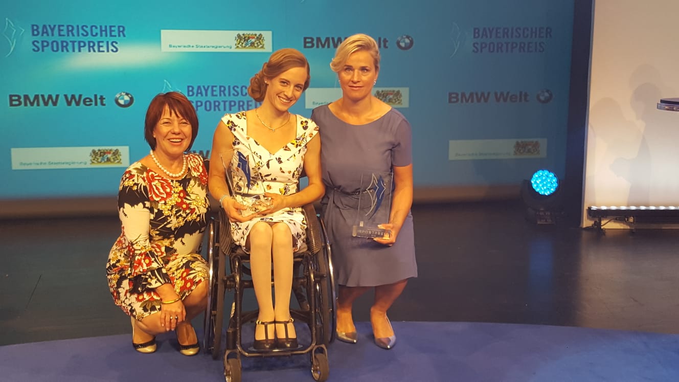 Verena Bentele erhält den Bayerischen Sportpreis „Jetzt-erst-recht“